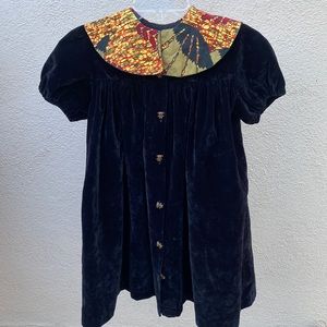 Holiday dress.  Child. Le Petit Etienne